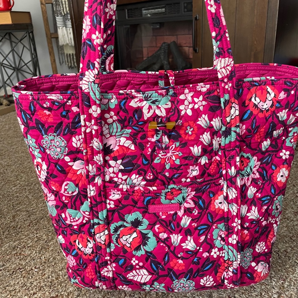 Vera Bradley tote